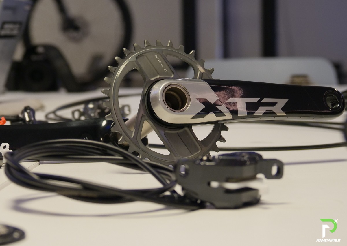Guarnitura Shimano XTR M9200